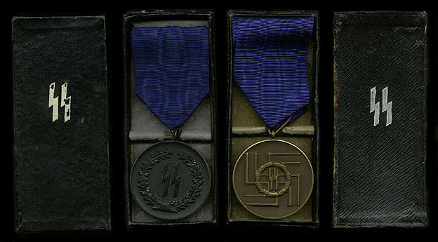 SS 4 & 8yr Service Medals